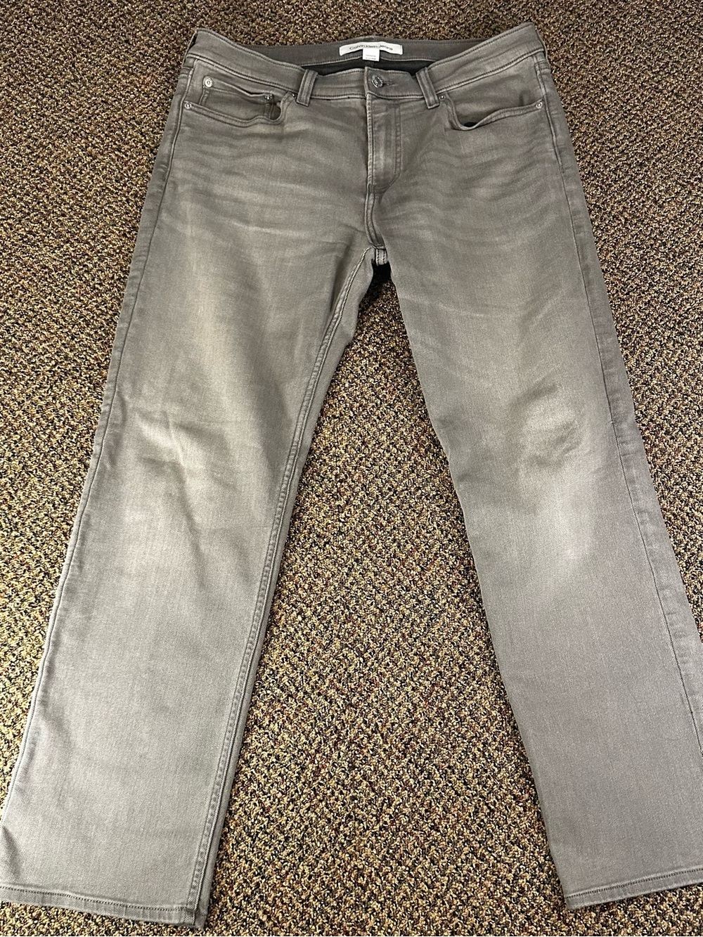 Calvin Klein Jeans Straight-Leg in Gray